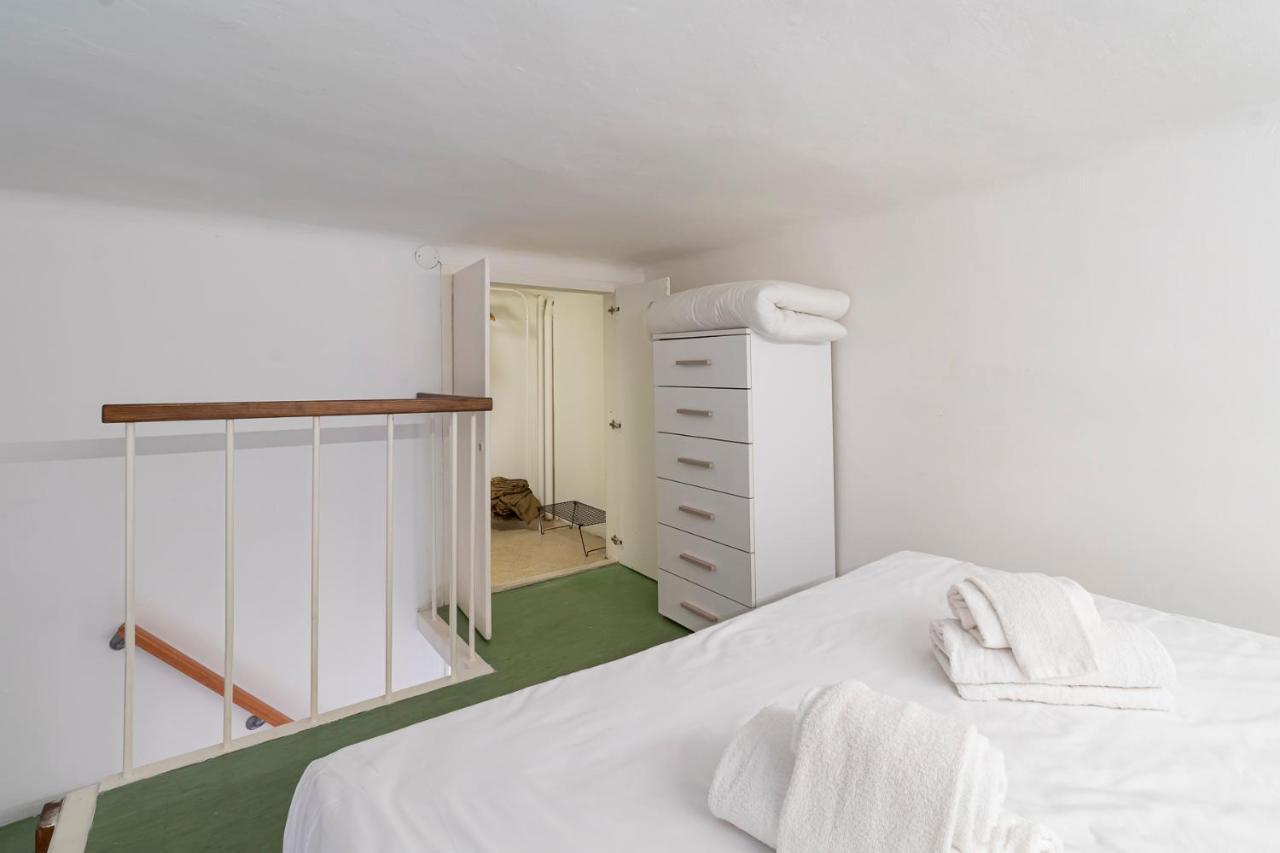I Host - Londonio 19 Apartment